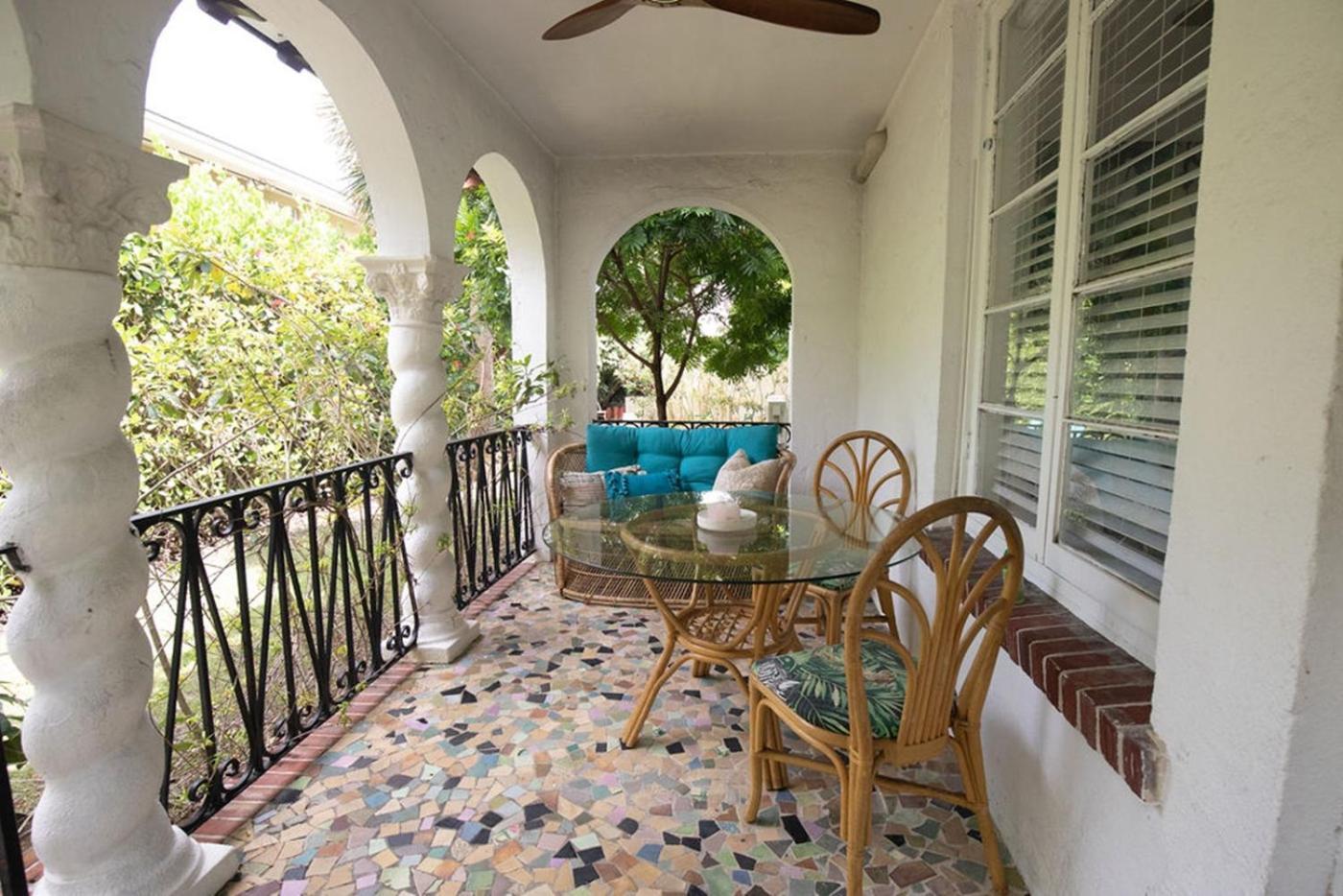 מלון קוראל גייבלס Casa Coral מראה חיצוני תמונה