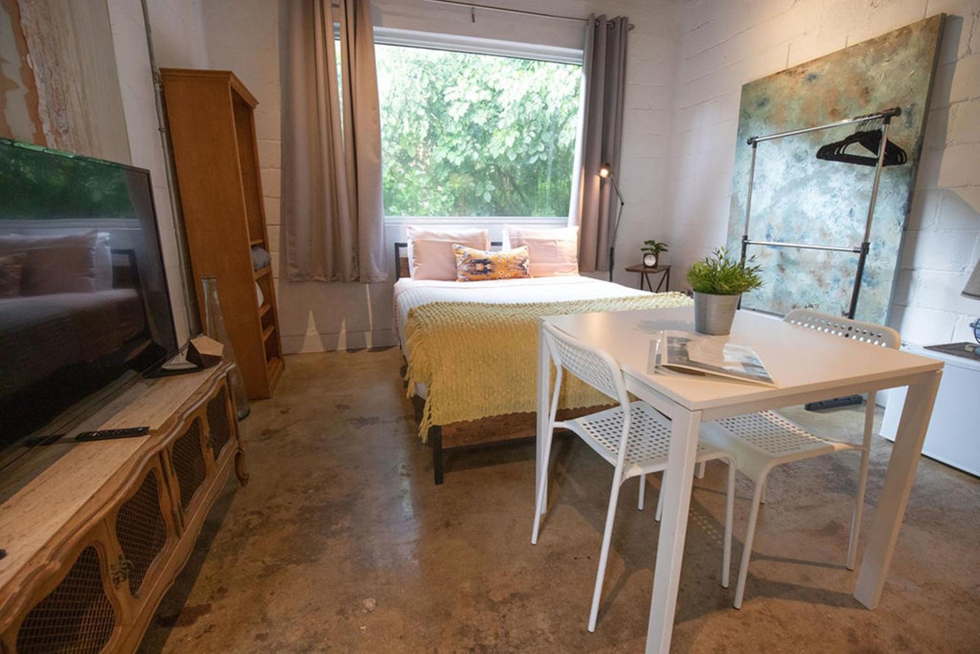 מלון קוראל גייבלס Casa Coral מראה חיצוני תמונה