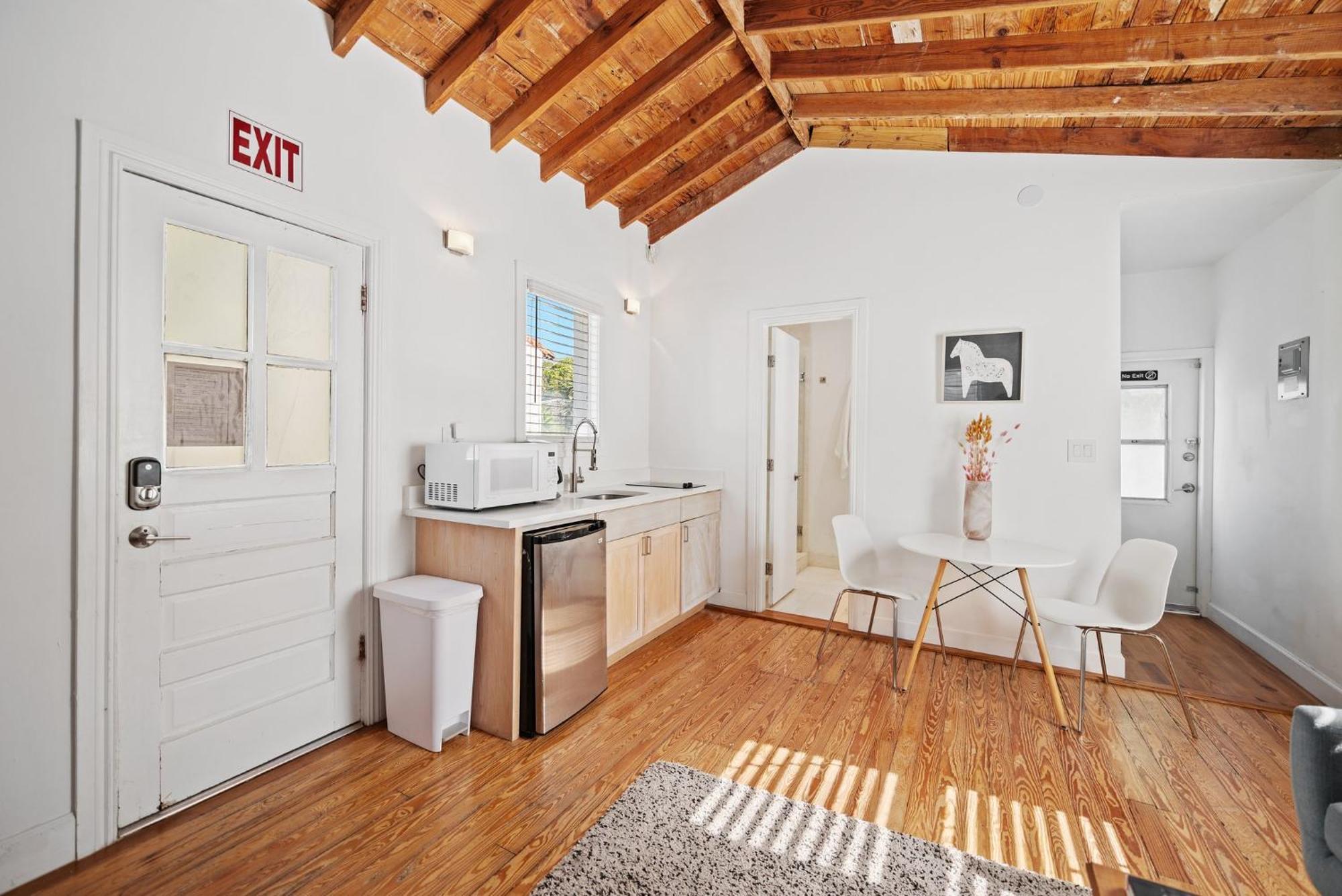 מלון קוראל גייבלס Casa Coral מראה חיצוני תמונה